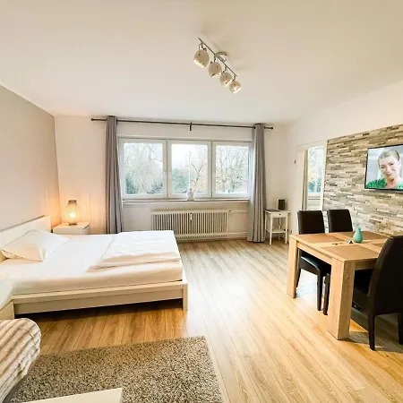 Business Altstadt Apartment *